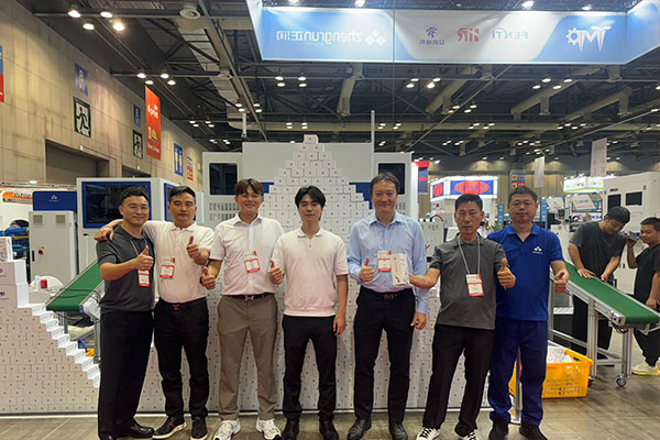 Zhengrun's Automatic Rigid Box Maker at the K-PRINT 2024 Exhibition